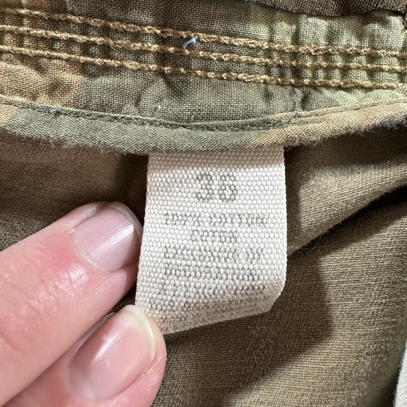 Vintage Y2K Cargo Shorts Mens 36 Brown Old Navy Military Baggy Standard Issue - Picture 11 of 16